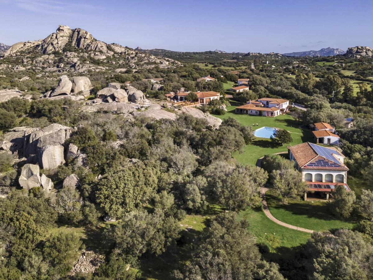Tenuta Pilastru Arzachena Esterno foto